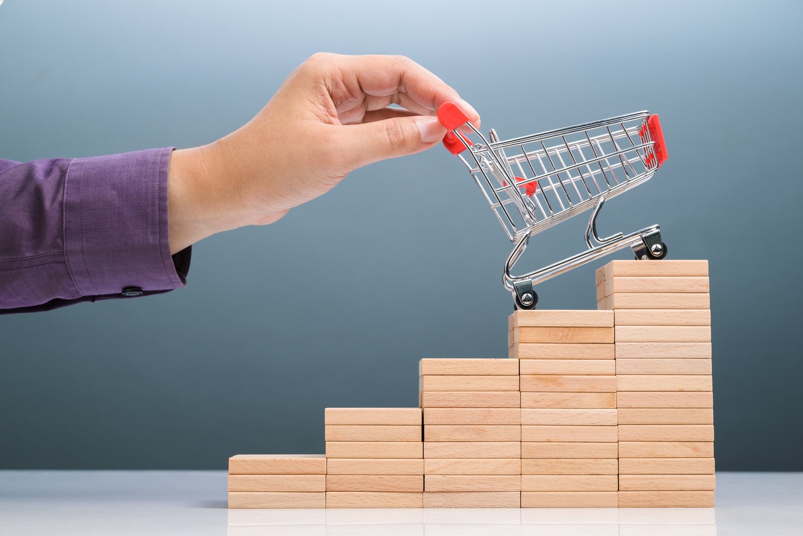 Amazon FBA profit calculator 2025 showing increased sales and margin optimization